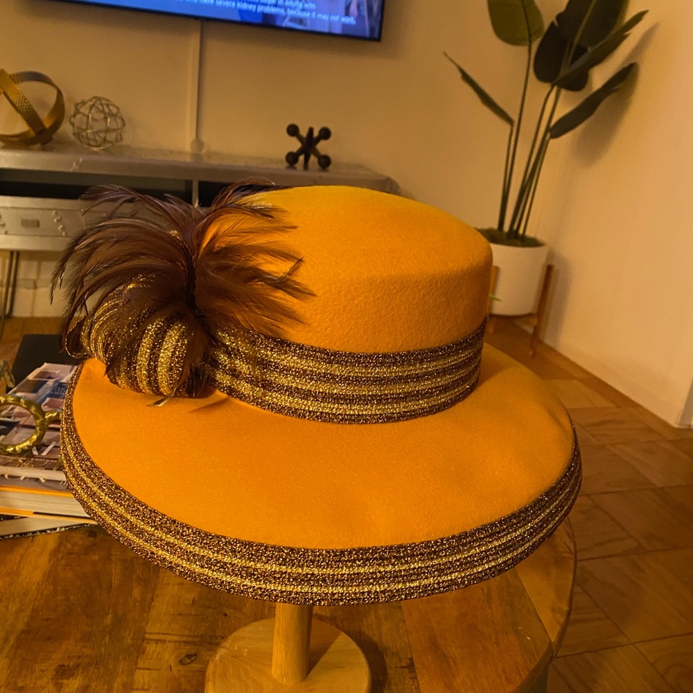 KaKyCo Gold Cooper Hat